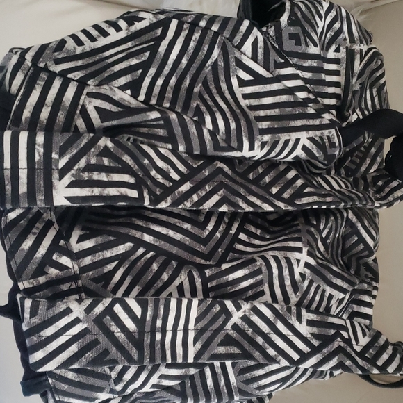 Under armor backpack - Picture 3 of 3